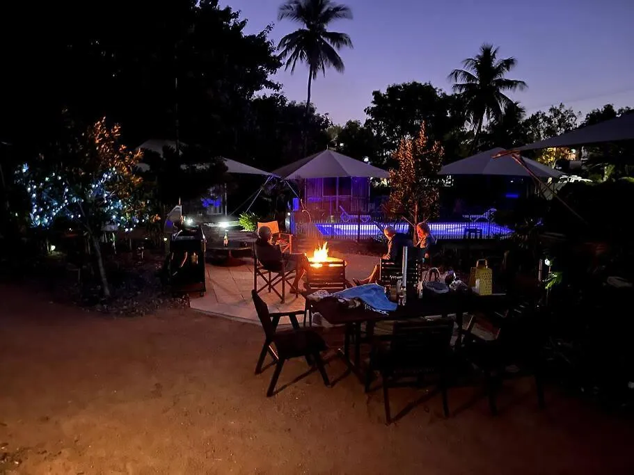 Apartment Queen Safari Tent 4 Nelly Bay Australia